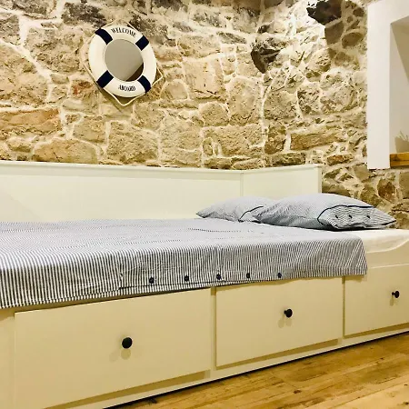 Captain Bervida مورتير