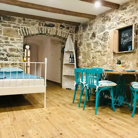 Captain Bervida Apartmán Murter