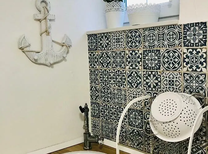 Captain Bervida * Murter